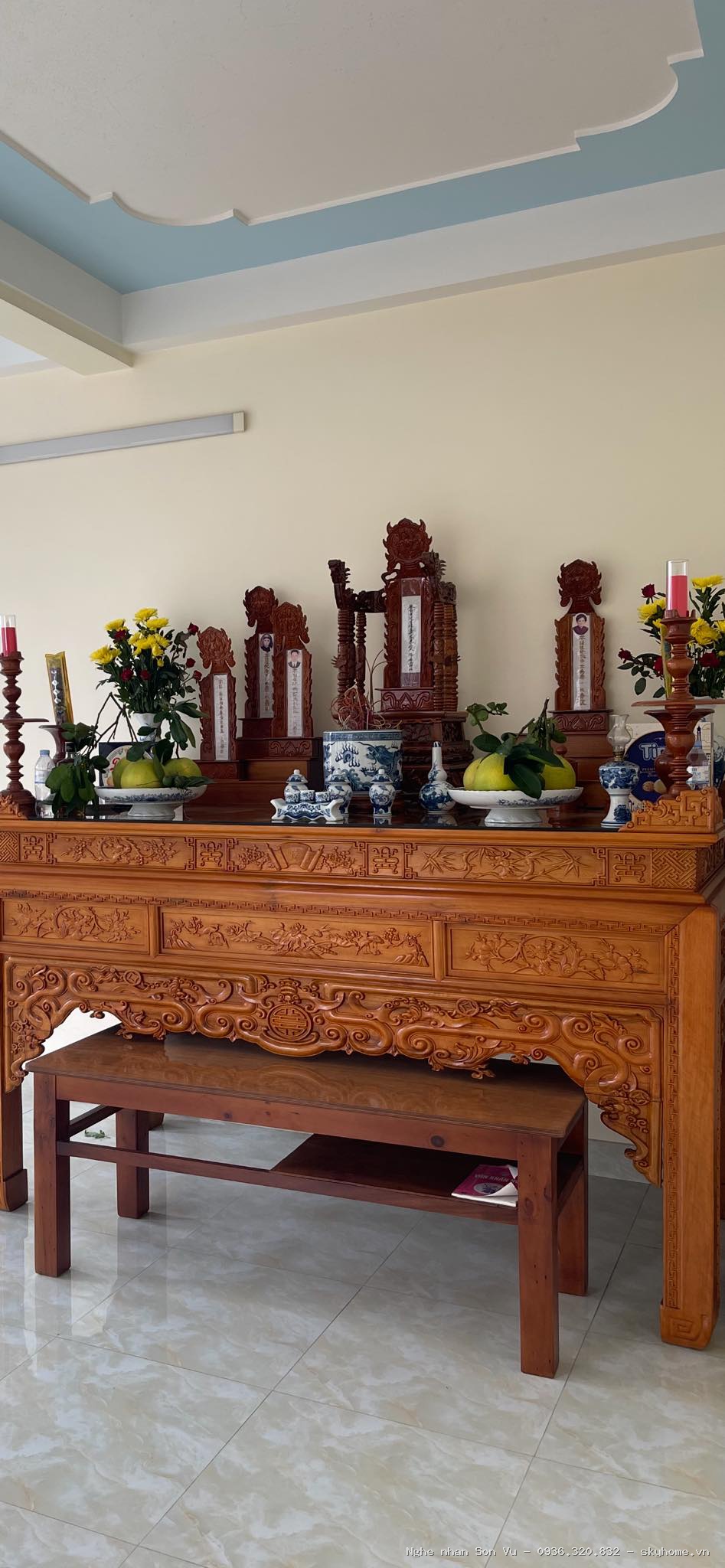 Bàn thờ gia tiên Tâm Phúc - Chế tác bởi Nghệ nhân Sơn Vũ